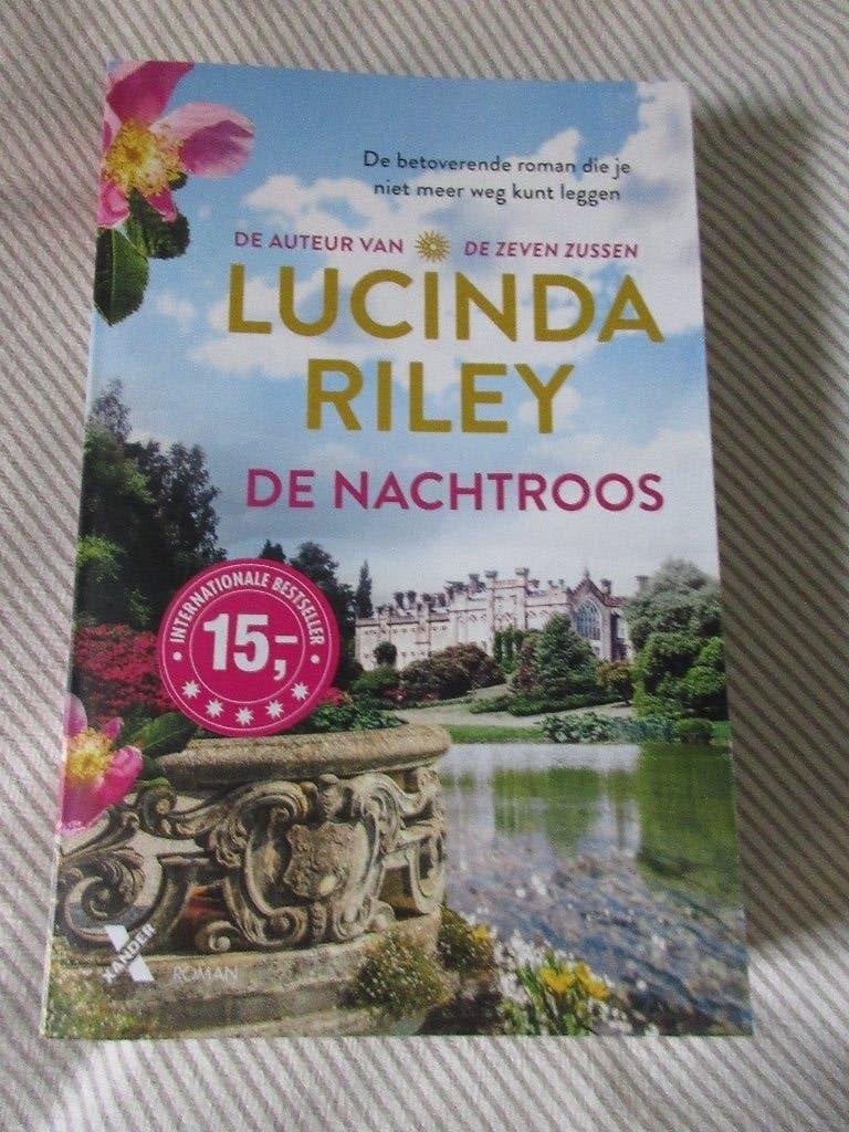 De nachtroos. Lucinda Riley. Nieuw, Ophalen of Verzenden, Nieuw, Lucinda Riley