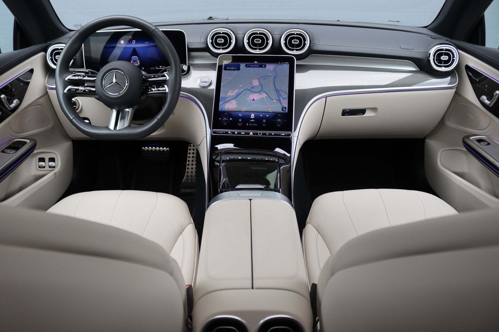 Mercedes-Benz CLE Coupé 300 e AMG Line | Panoramadak | Dist, Auto's, Dealer onderhouden, Gebruikt, 4 stoelen, Zwart