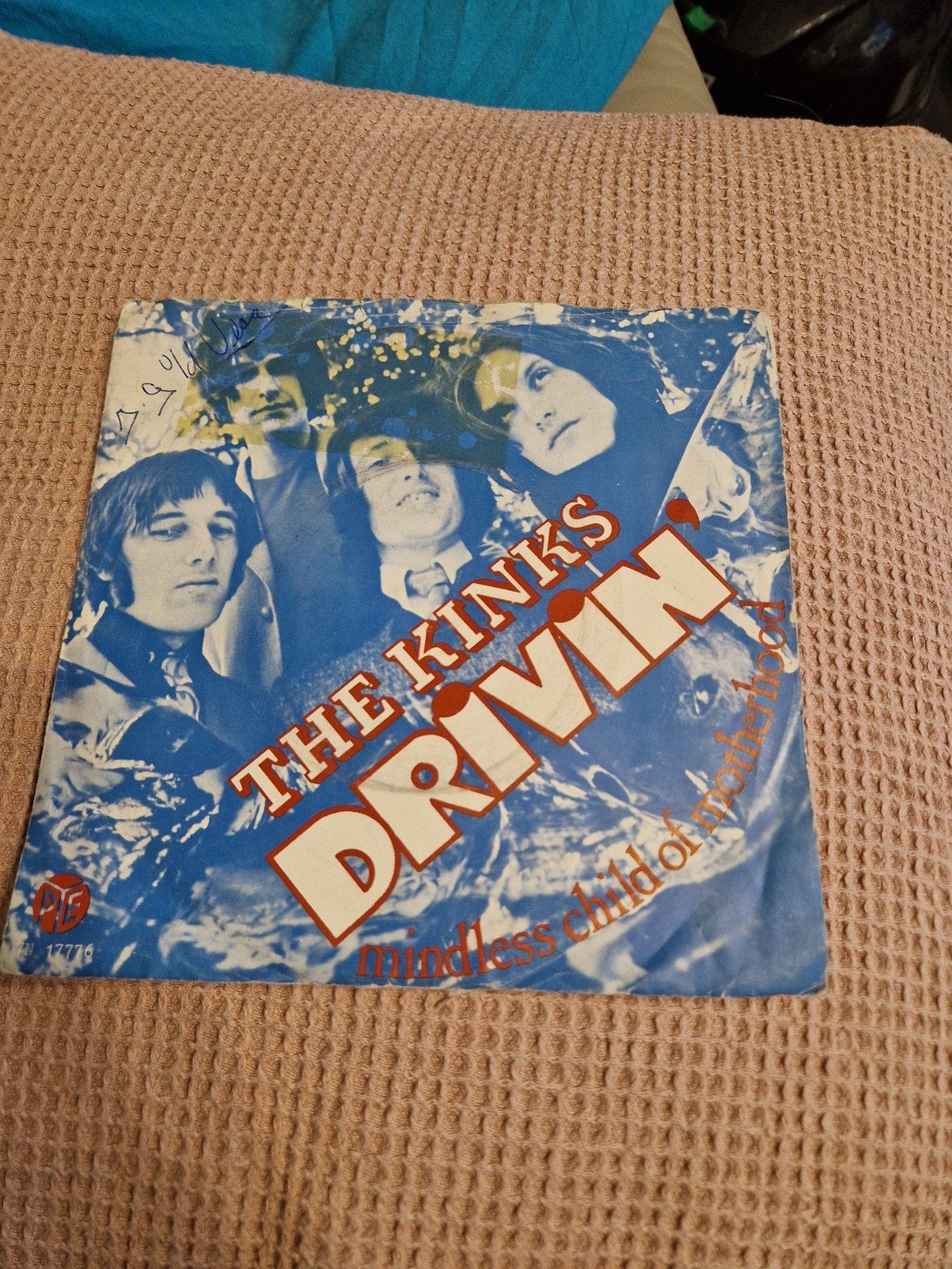 The Kinks Drivin Mindless child of motherhood, Gebruikt, 7 inch, Ophalen of Verzenden, Pop