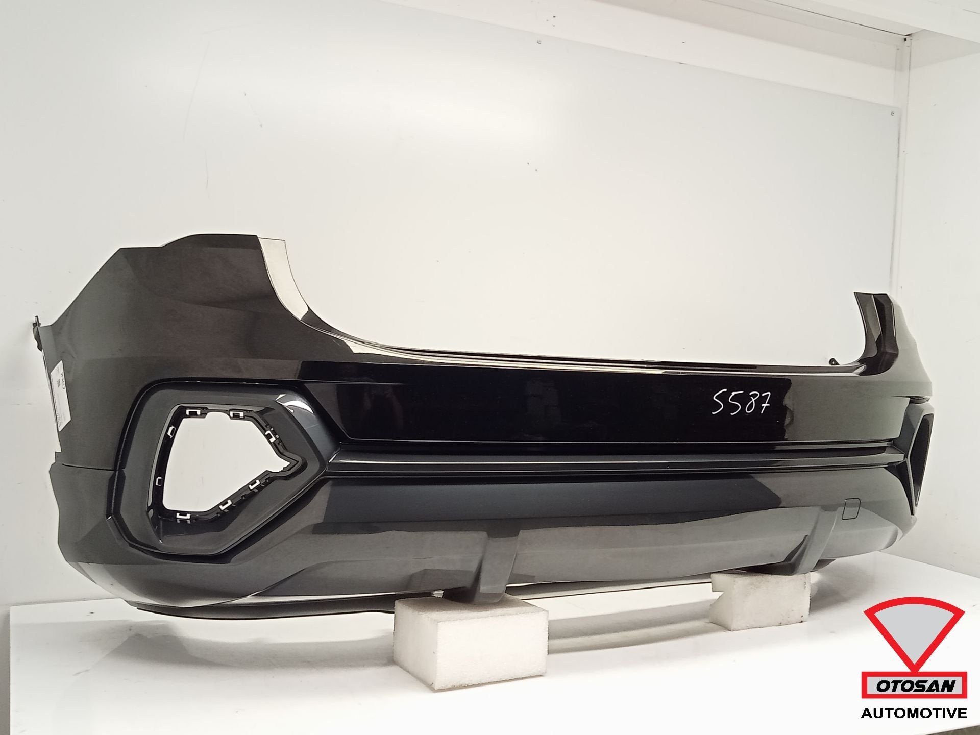 Audi Q3 F3 Sportback Pro Line Achterbumper Bumper Origineel!, Gebruikt, AUDI AG, Auto-Union-Strasse 1
85045  Ingolstadt, DE, Kundenbetreuung@audi.de