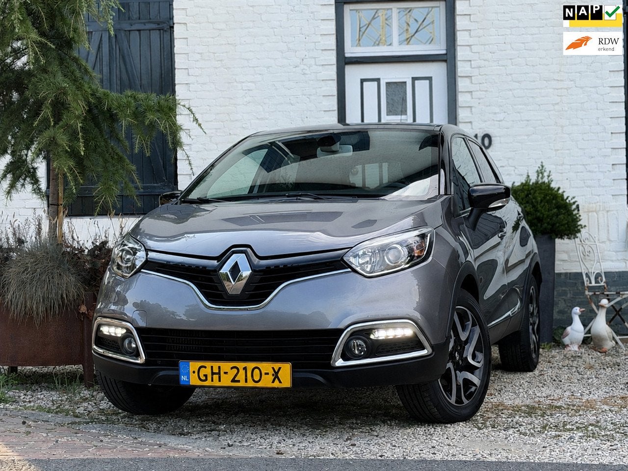 Renault Captur 1.2 TCe Xmod|Automaat|Leder|Stoelverwarming|C, Auto's, Euro 5, Zwart, 4 cilinders, SUV of Terreinwagen