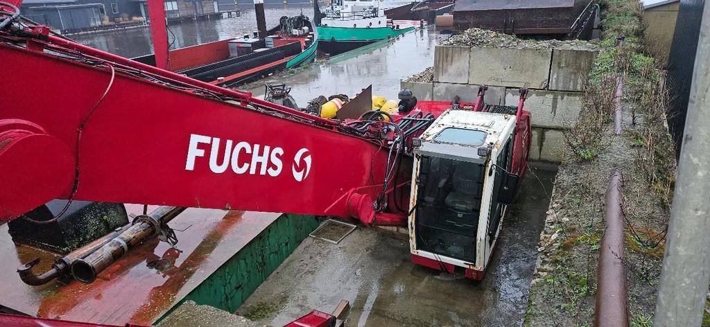 Fuchs 350 overslag kraan ( bovenbouw), Kraan