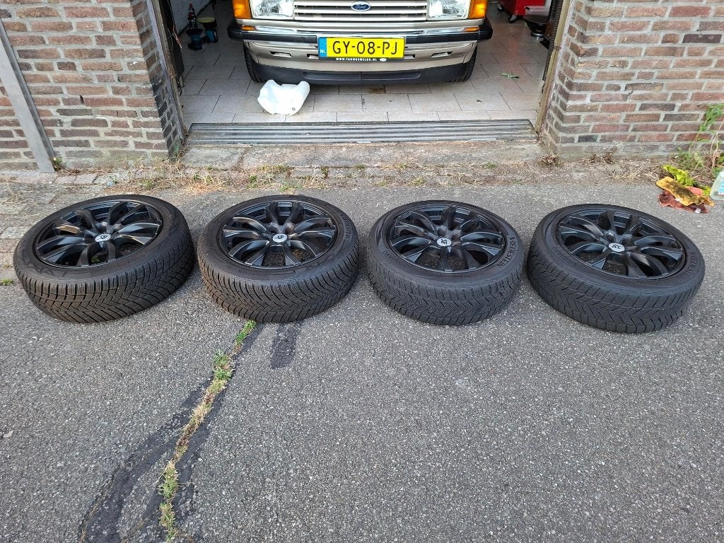 Brock RC23 velgen, 215/50/17 Vredestein winterbanden. 5x108, Ophalen, Velg(en), 17 inch, Winterbanden