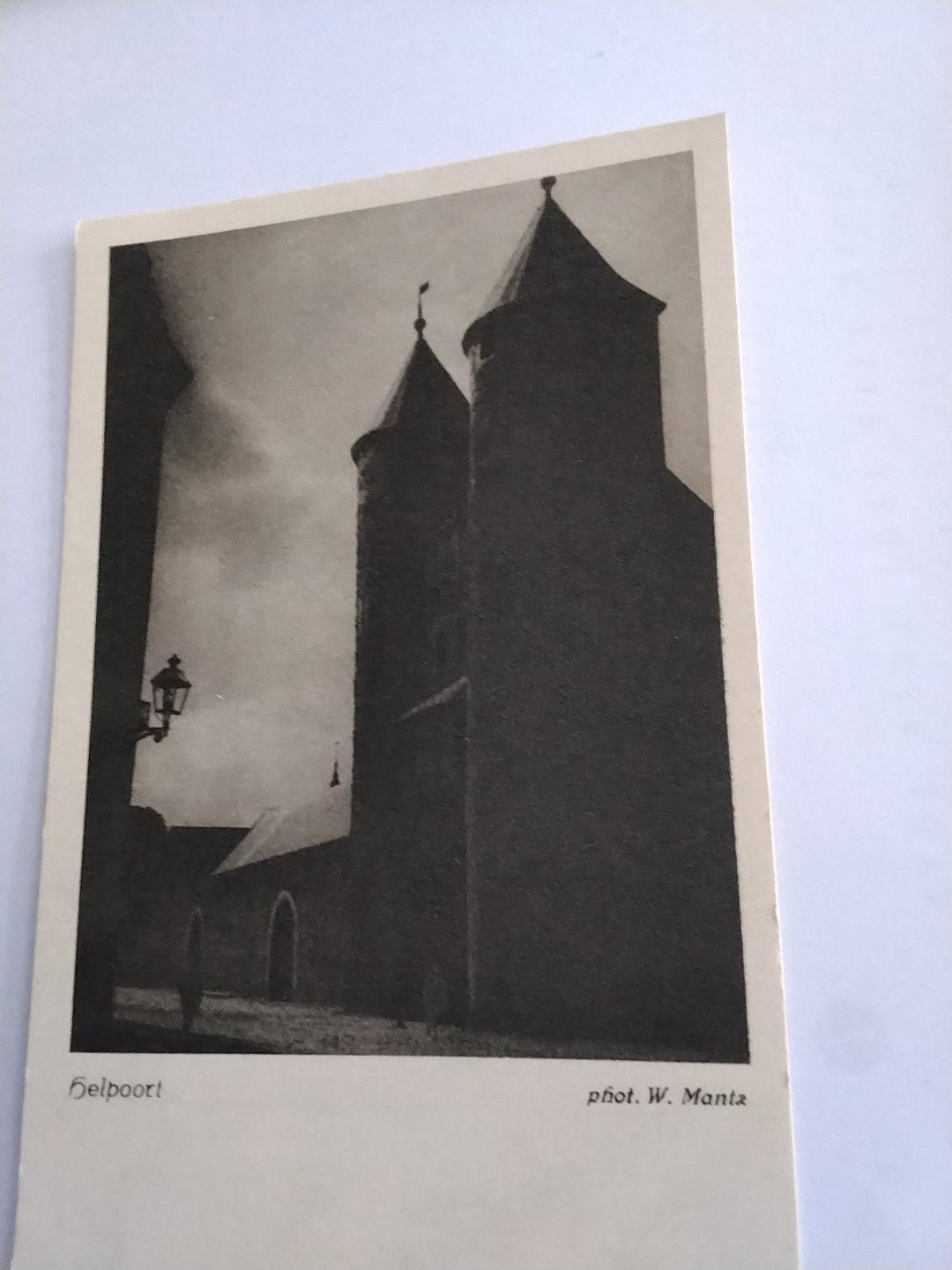 Oude zwart-wit foto van de Helpoort, fotograaf W. Mantz, Ophalen of Verzenden