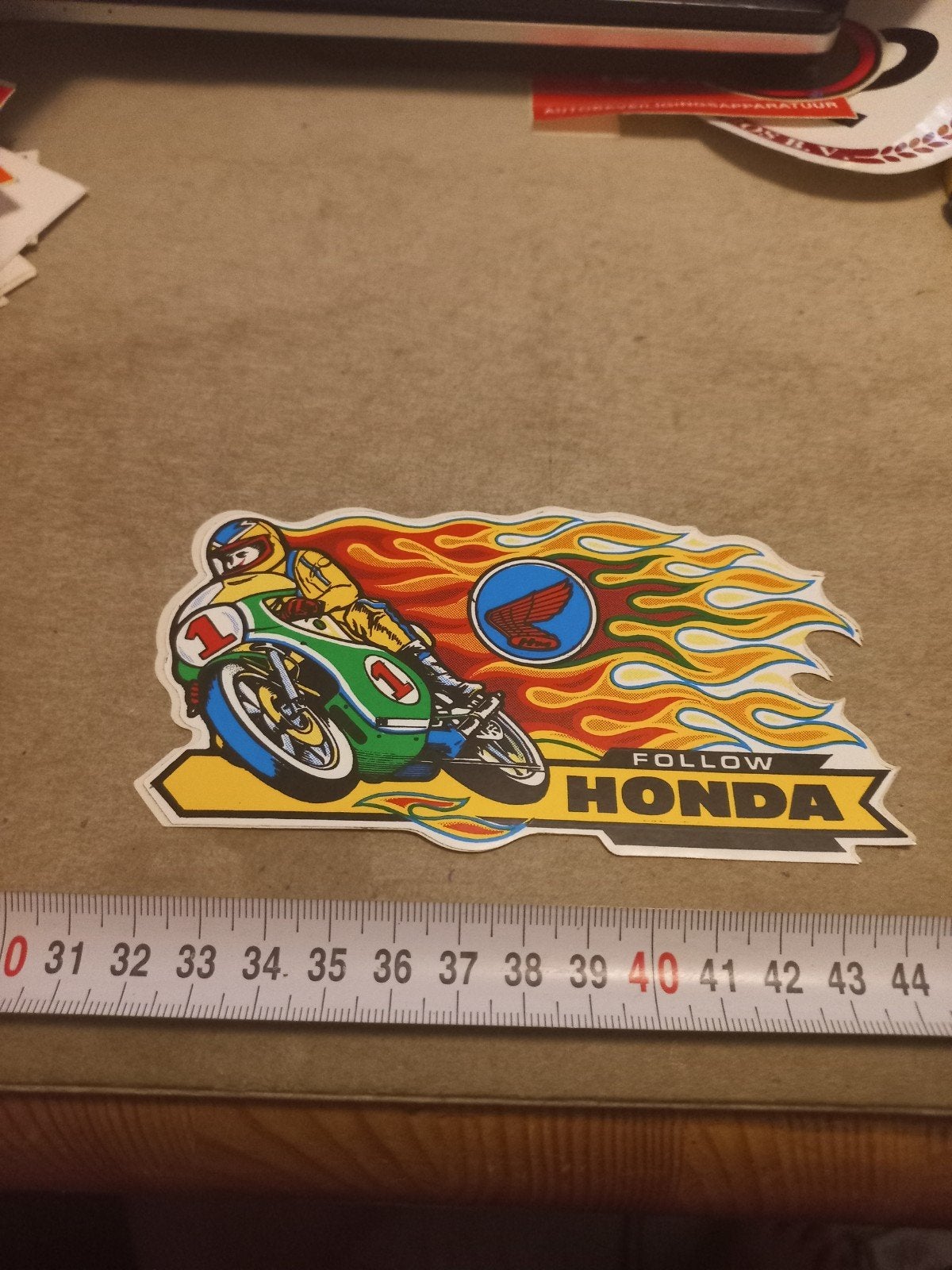 Vintage Honda Motorfiets Sticker - "Follow Honda", Ophalen of Verzenden, Gebruikt, Motoren