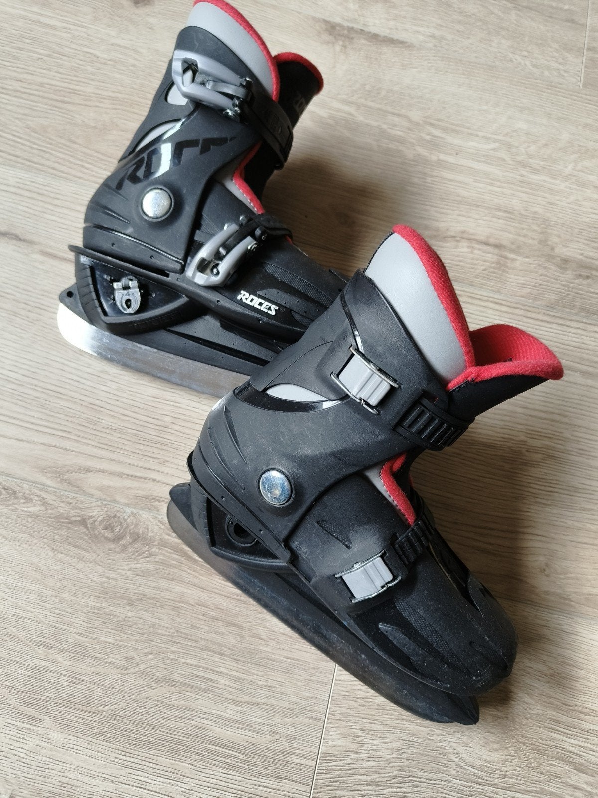 verstelbare ijshockey schaatsen Roces, Ophalen of Verzenden, Zo goed als nieuw, IJshockeyschaatsen, Overige merken
