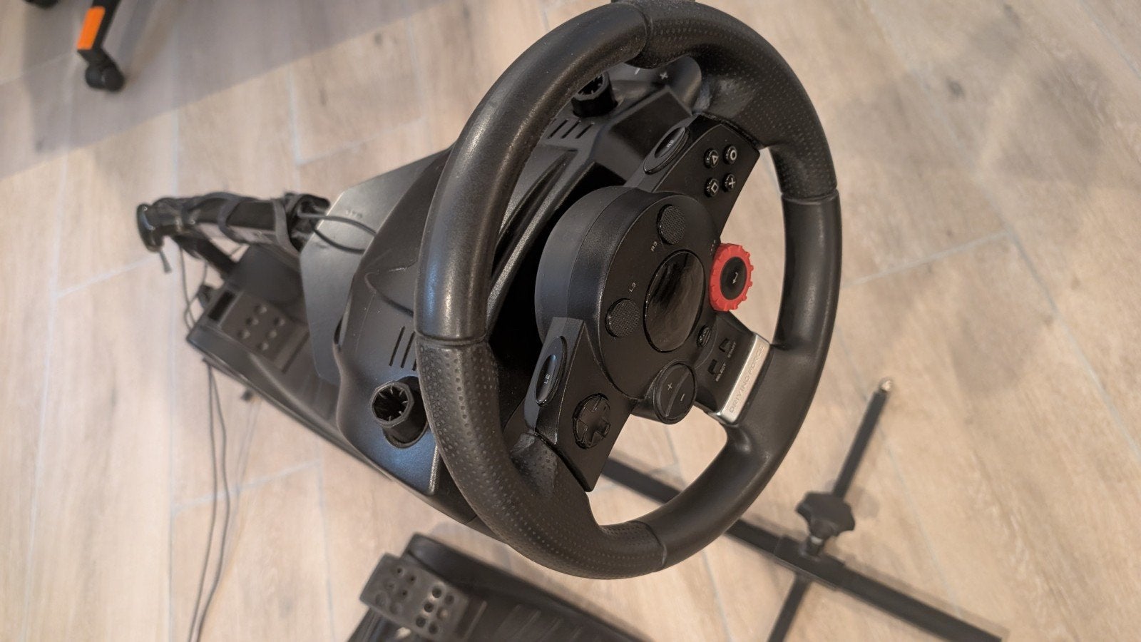 Logitech Driving Force GT racestuur met pedalen en shifter, Ophalen, Racestuur, Gebruikt, Force feedback