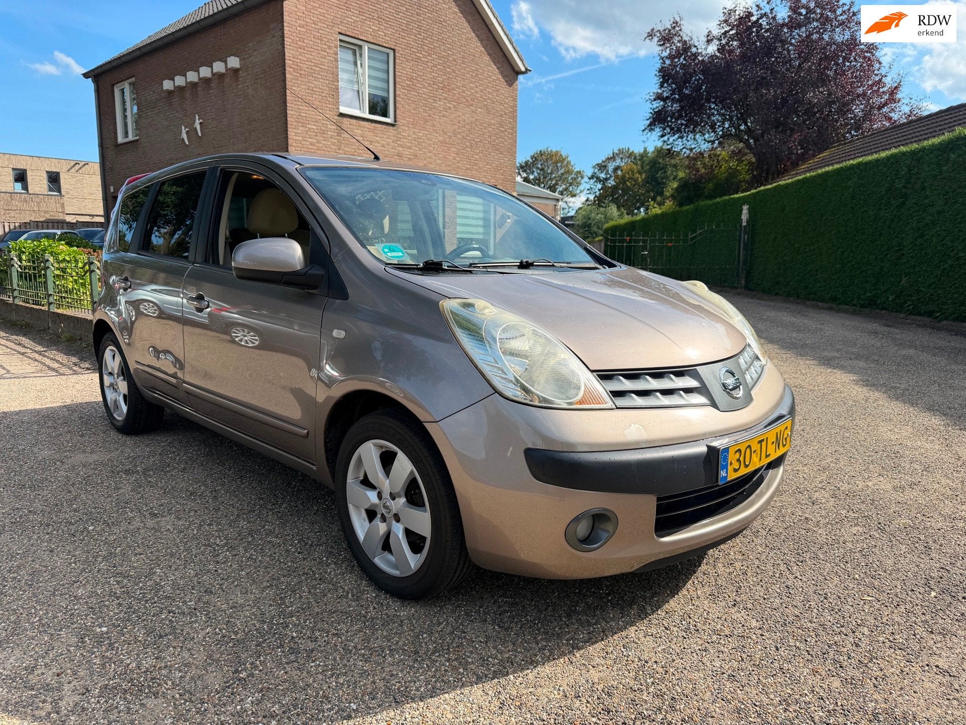 Nissan Note 1.6 First Note *AIRCO*, Auto's, Voorwielaandrijving, 15 km/l, Gebruikt, Bruin