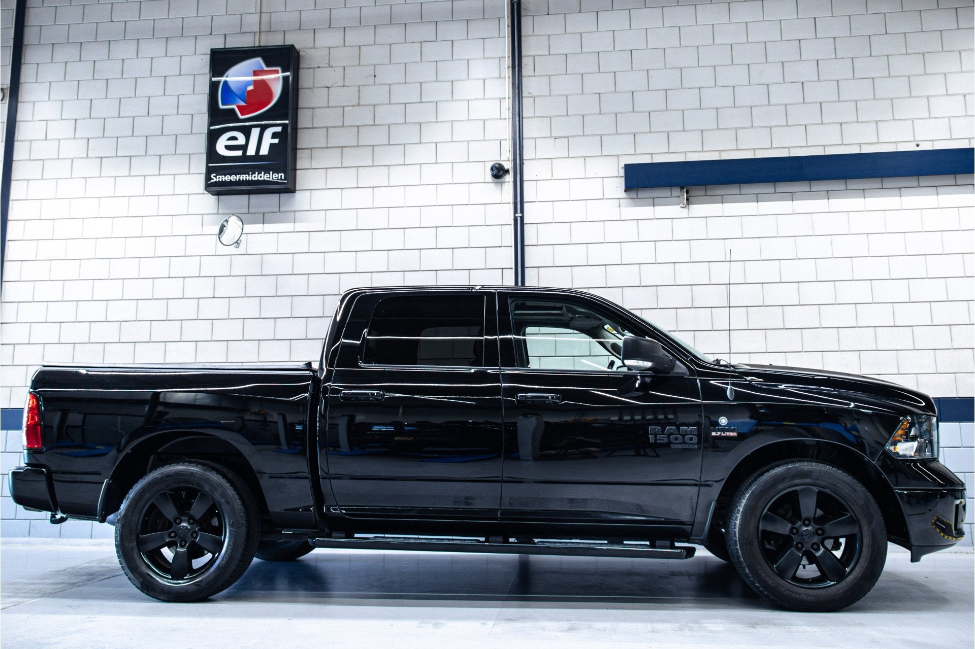 Dodge Ram 1500 SLT Classic 5.7L Hemi V8 Automaat 4x4 Volledi, Auto's, Automaat, Gebruikt, 5654 cc, 402 pk