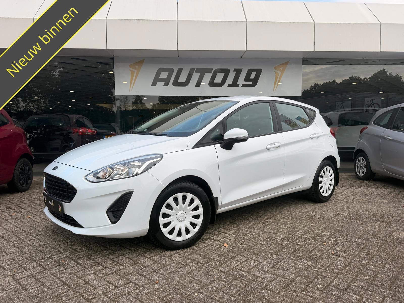 Ford Fiesta 1.1L Duratec Ti-VCT 52kW Trend, Auto's, Voorwielaandrijving, Dealer onderhouden, Stof, 750 kg