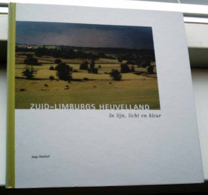  Zuid-Limburgs Heuvelland in lijn, licht en kleur(Danhof)., Ophalen of Verzenden, Zo goed als nieuw