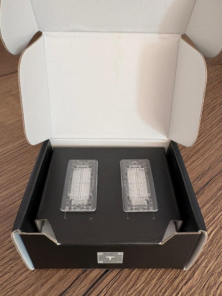 Tesla Model 3 Highland originele instaplampen/puddle lights, Ophalen of Verzenden, Gebruikt