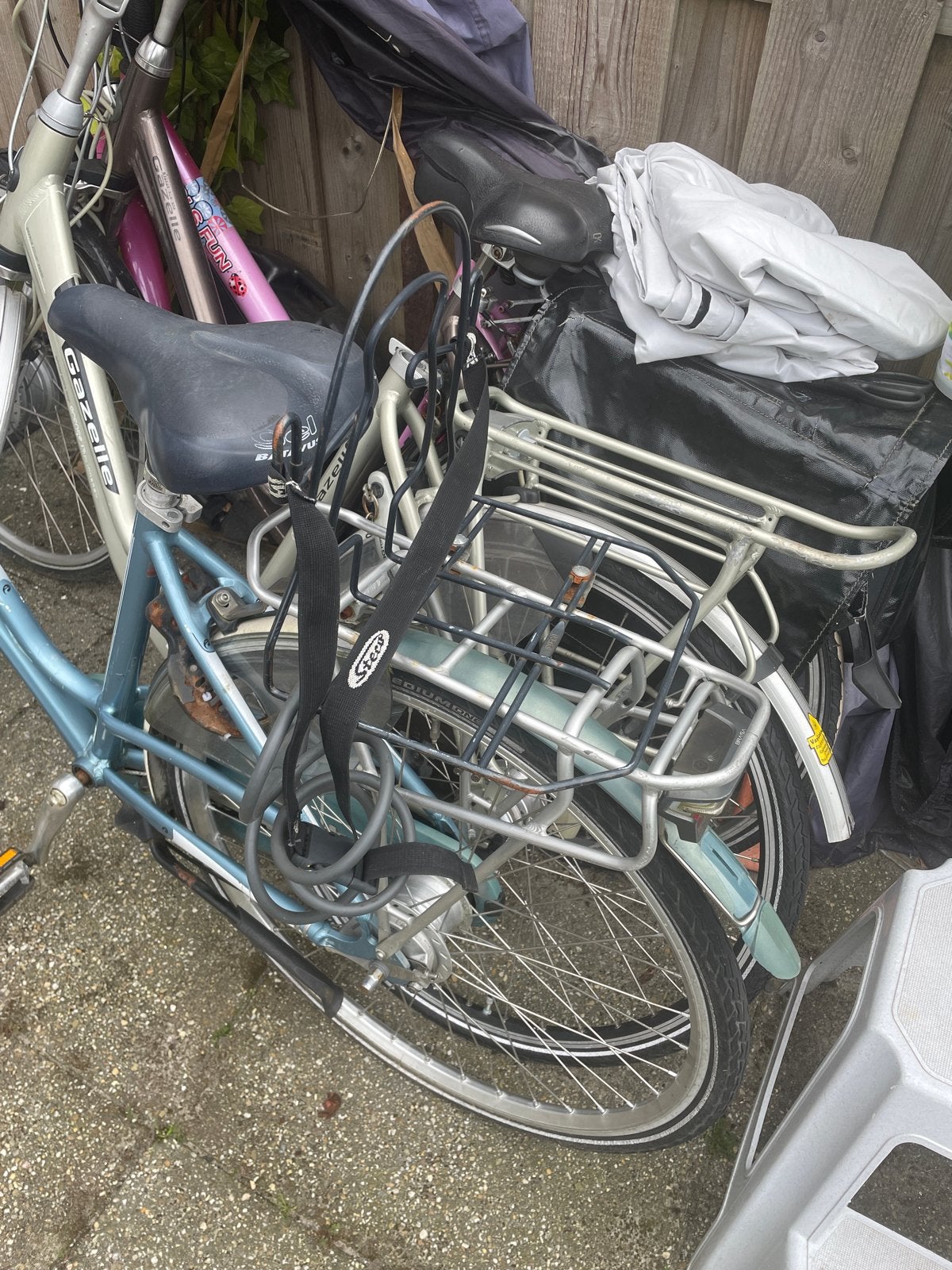 Batavus damesfiets - 28 inch-met verende achterkant-2 sloten, Fietsen en Brommers, Fietsen | Dames | Damesfietsen, Gebruikt, Batavus