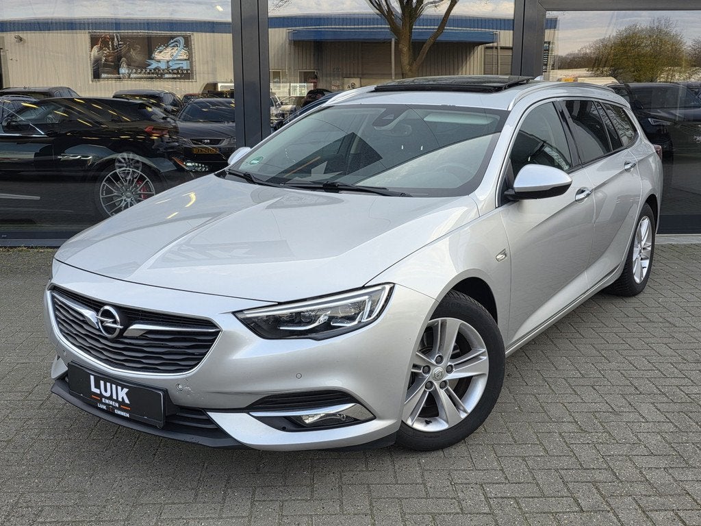 Opel Insignia Sports Tourer 1.5 Turbo Innovation + PANO DAK, Voorwielaandrijving, Gebruikt, Zwart, 4 cilinders
