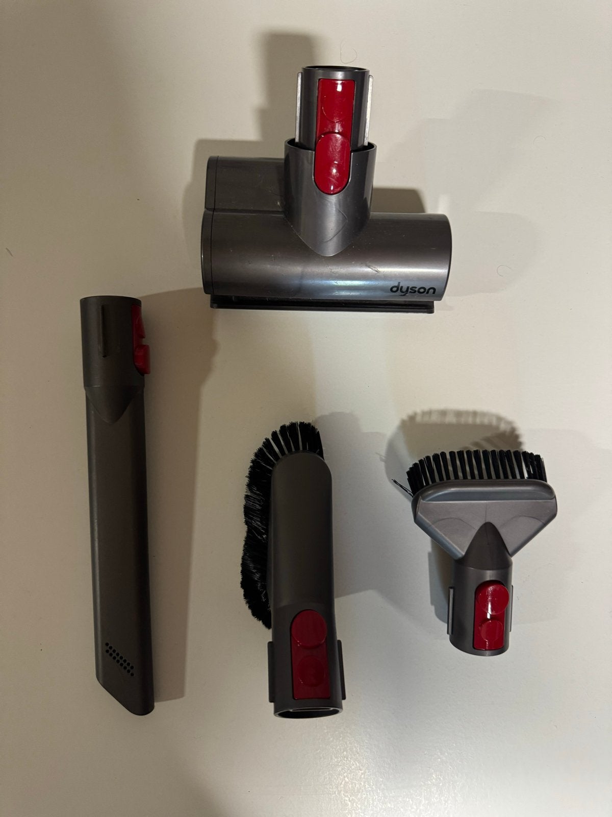 Dyson stofzuiger accessoireset, Inclusief accessoires, Ophalen of Verzenden, Zo goed als nieuw, Dyson