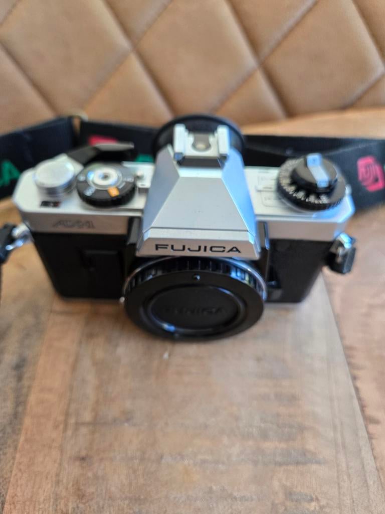 Fujica AX1 body met 2 Sigma lenzen, Audio, Tv en Foto, Fotocamera's Analoog, Ophalen, Spiegelreflex, Overige Merken