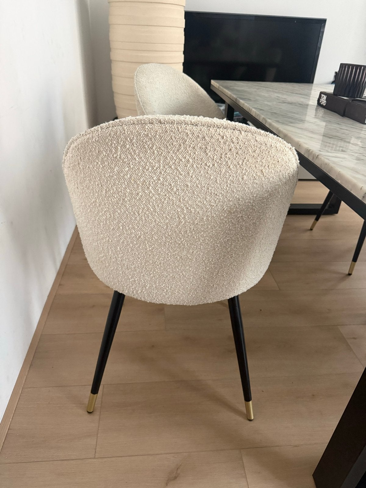 Eichholtz eetkamerstoelen 4 stuks in teddystof, Huis en Inrichting, Overige kleuren, Ophalen of Verzenden, Zo goed als nieuw, Vier