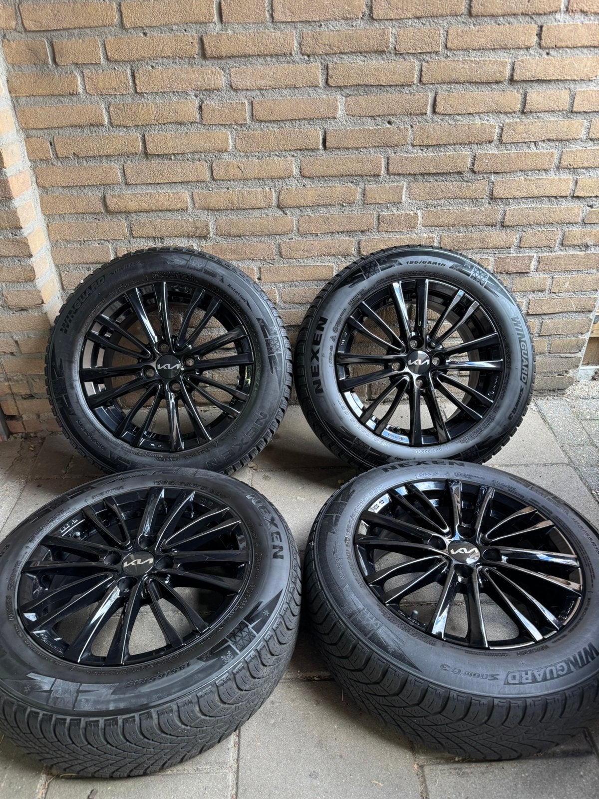 Kia Stonic / Rio 15” Velgen, Auto-onderdelen, Banden en Velgen, Ophalen, 15 inch, Banden en Velgen, 185 mm