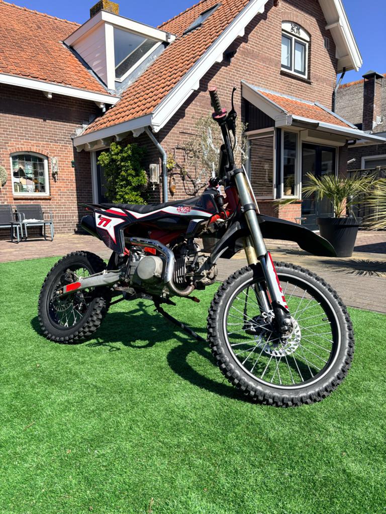 Ultra pitbike 140cc, Ophalen, Zo goed als nieuw