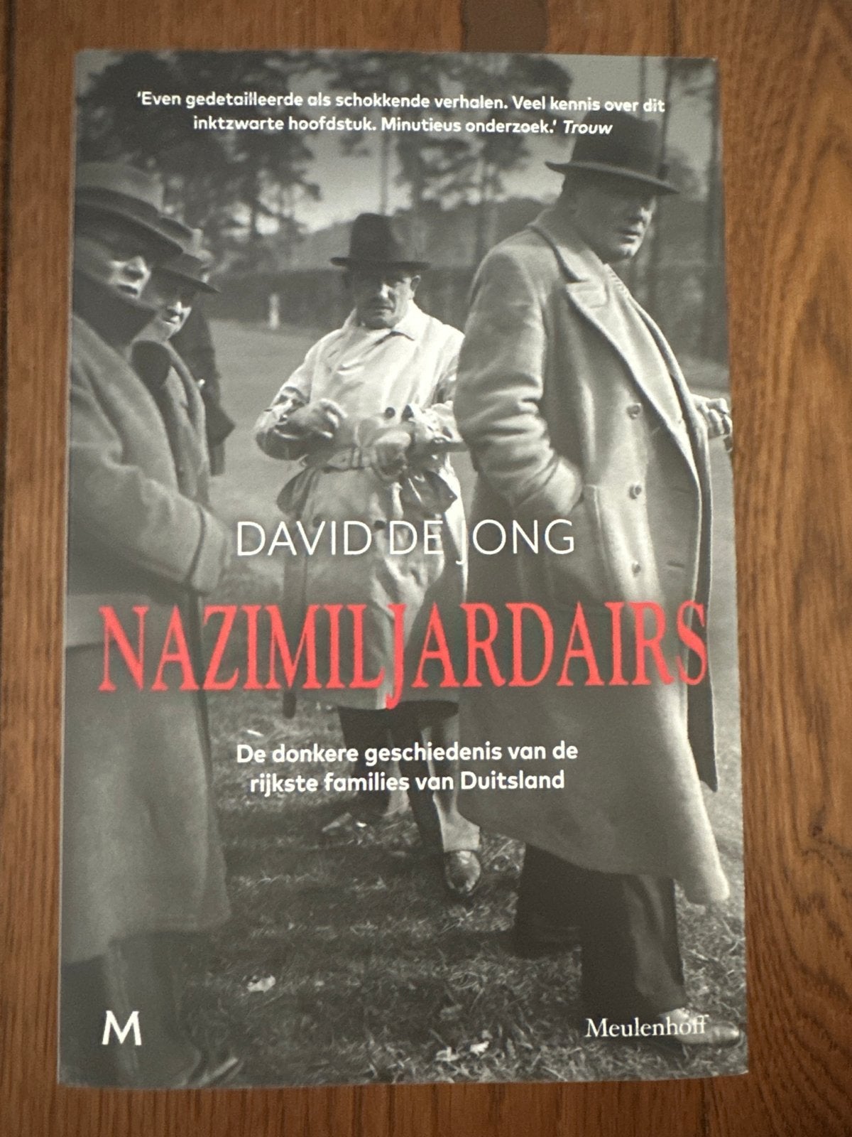 Nazimiljardairs: De donkere geschiedenis van de rijkste fami, Ophalen of Verzenden, 20e eeuw of later, Zo goed als nieuw