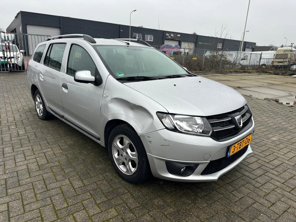 Dacia Logan MCV EXPORT PRIJS EX BPM ! 0.9 TCe Prestige, Auto's, Dacia, Voorwielaandrijving, 40 €/maand, Parkeersensor, Origineel Nederlands