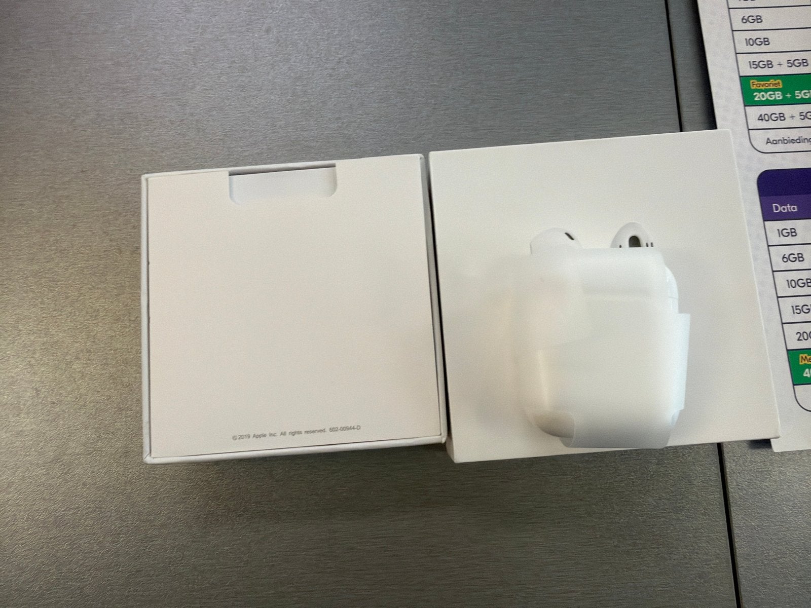 Apple AirPods met draadloze oplaadcase (2e generatie), In-ear, Bluetooth, Ophalen of Verzenden, Zo goed als nieuw