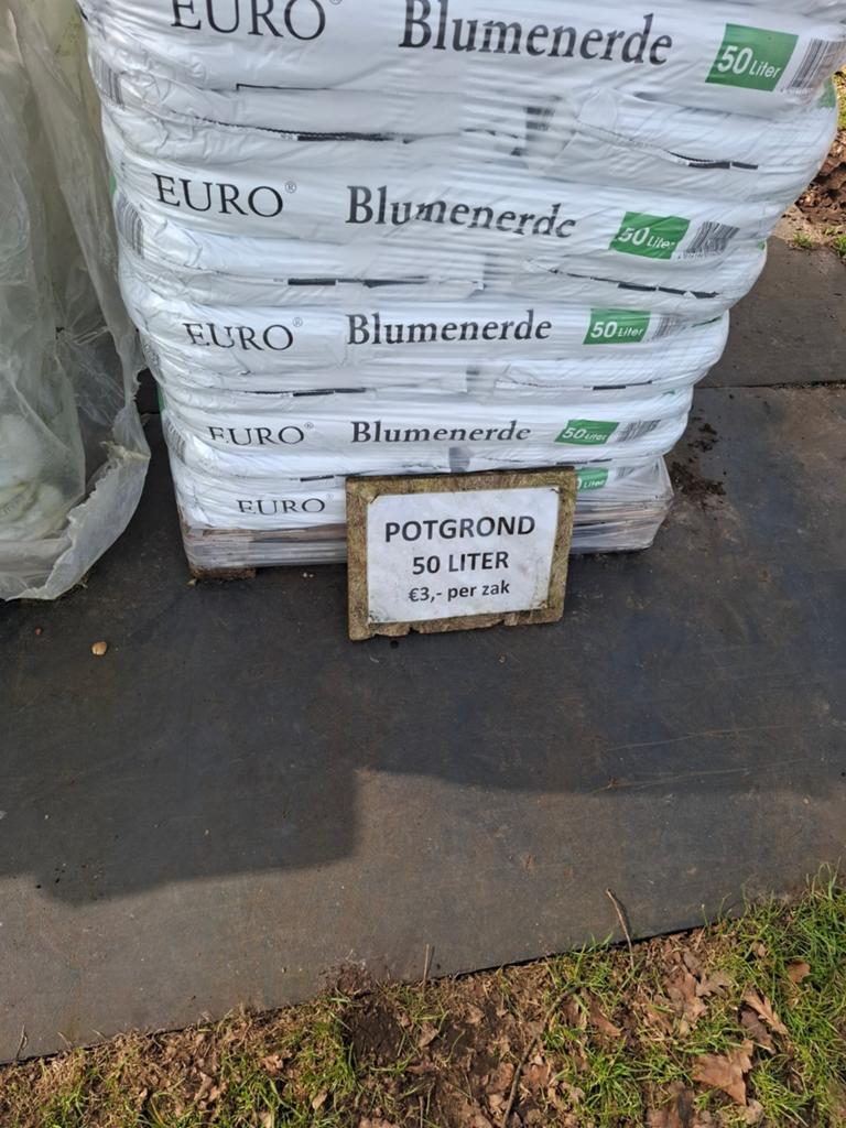 Te koop Potgrond  1e klas kwaliteit, Ophalen of Verzenden, Potgrond
