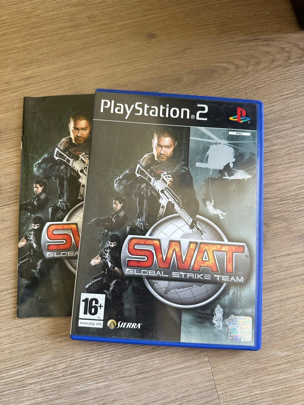 Lege hoes + boekje SWAT Global Strike Team PS2 (GEEN GAME), Ophalen of Verzenden, Gebruikt, Shooter, Vanaf 16 jaar