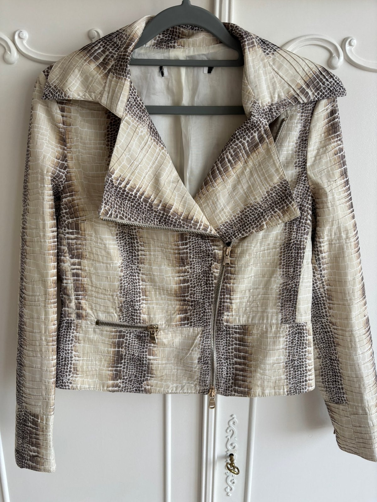 Nieuwstaat jasje merk Zara maat S, Overige kleuren, Ophalen of Verzenden, Zo goed als nieuw, Jasje