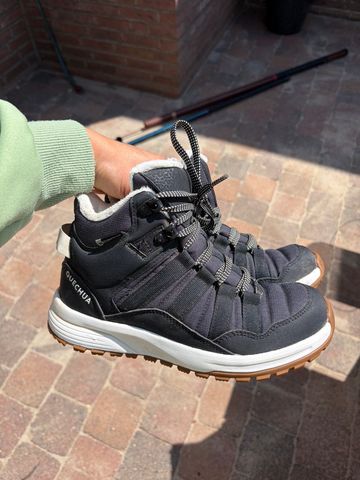 Quechua WARM SH500 MID Waterdichte Wandelschoenen, Blauw, Ophalen of Verzenden, Zo goed als nieuw, Wandelschoenen of Bergschoenen