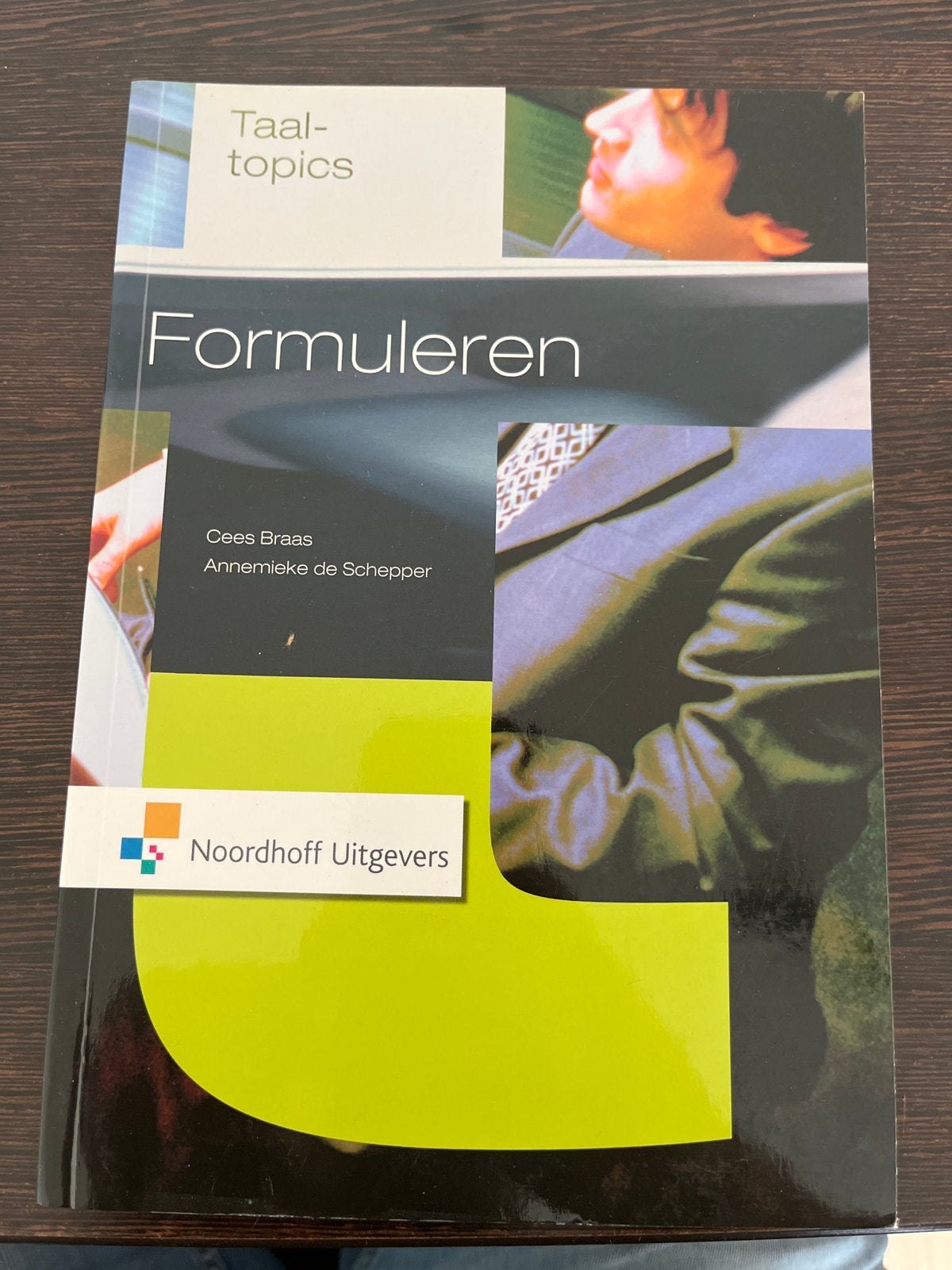Taal-topics Formuleren - Cees Braas & Annemieke de Schepper, Ophalen of Verzenden, Alpha, Zo goed als nieuw, HBO
