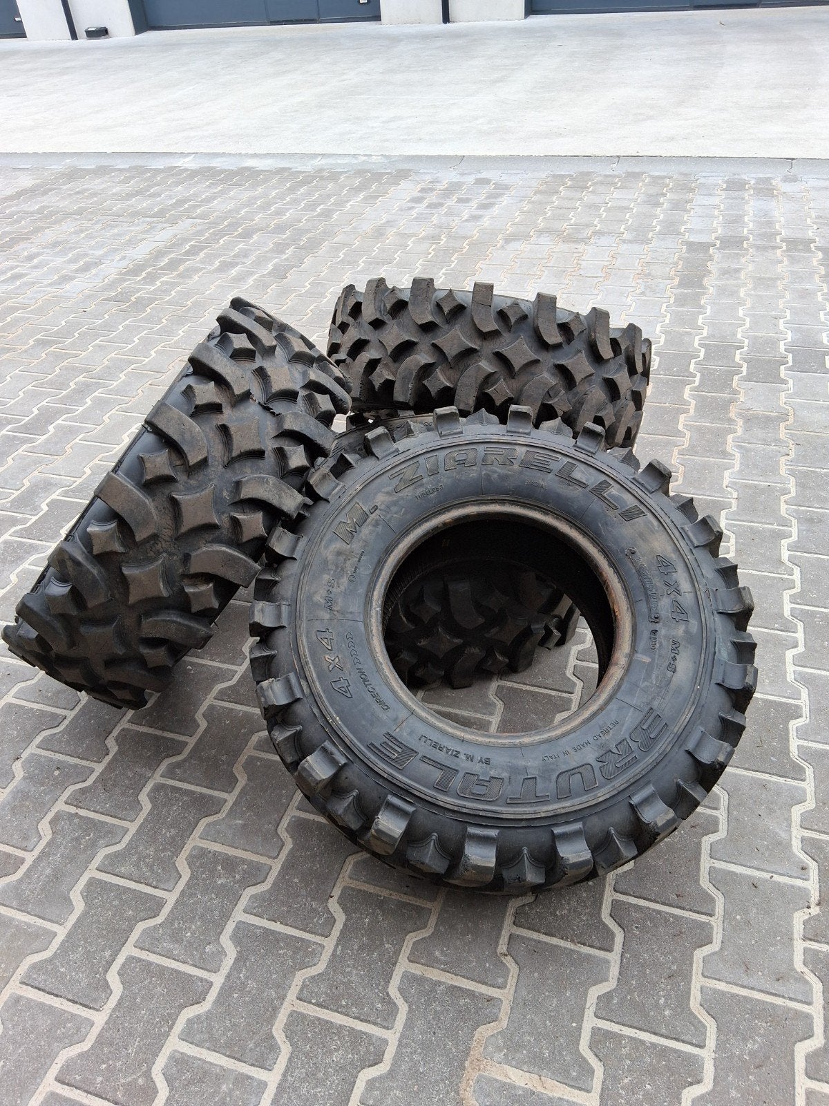 Modder banden, Ophalen, Gebruikt, Suzuki