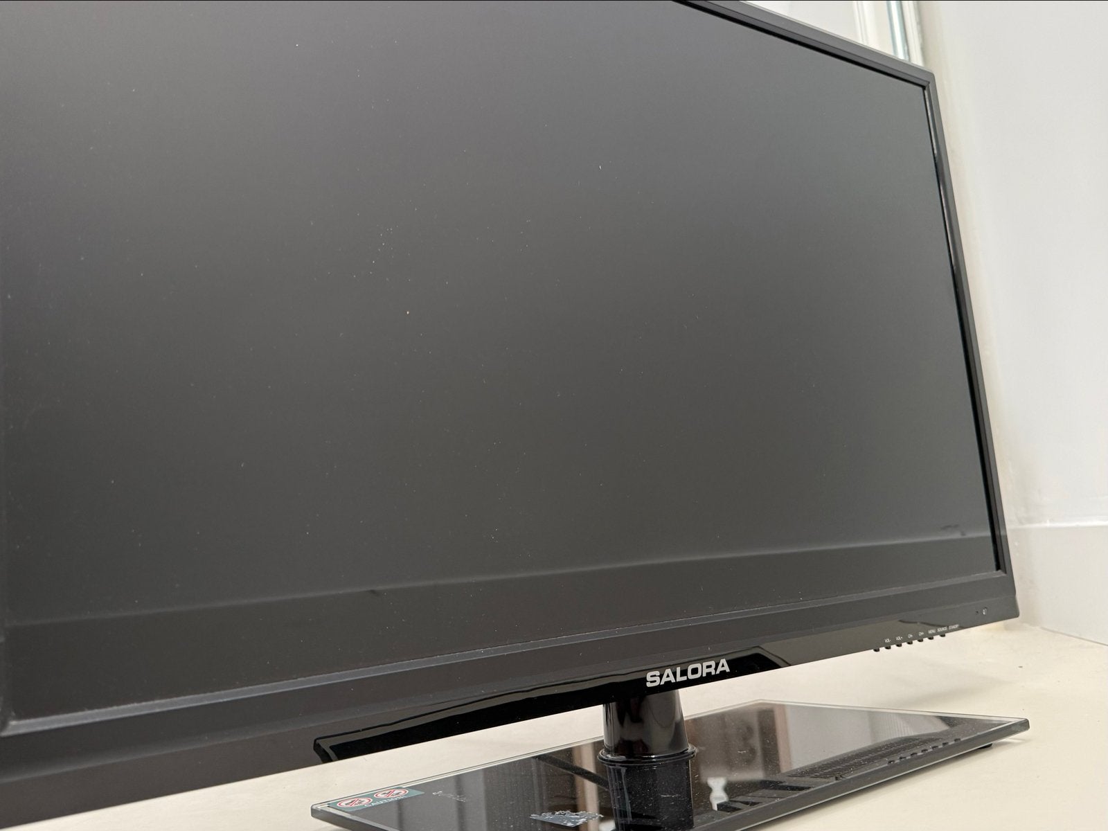 Salora LED2912 LED TV - 29 inch (74 cm) met afstandsbedienin, LED, 50 Hz, HD Ready (720p), Zo goed als nieuw