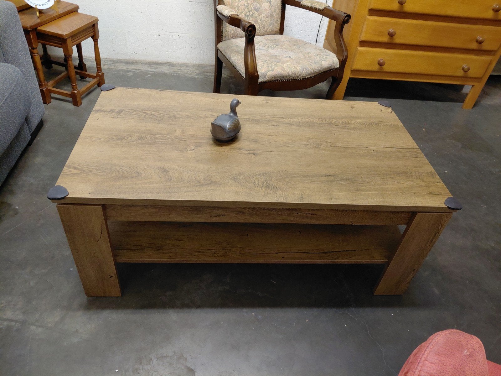 Salontafel in goede staat, 4 jaar oud
1m10 op 60 cm. hoogte, Ophalen, 50 tot 100 cm, 50 tot 100 cm, Zo goed als nieuw