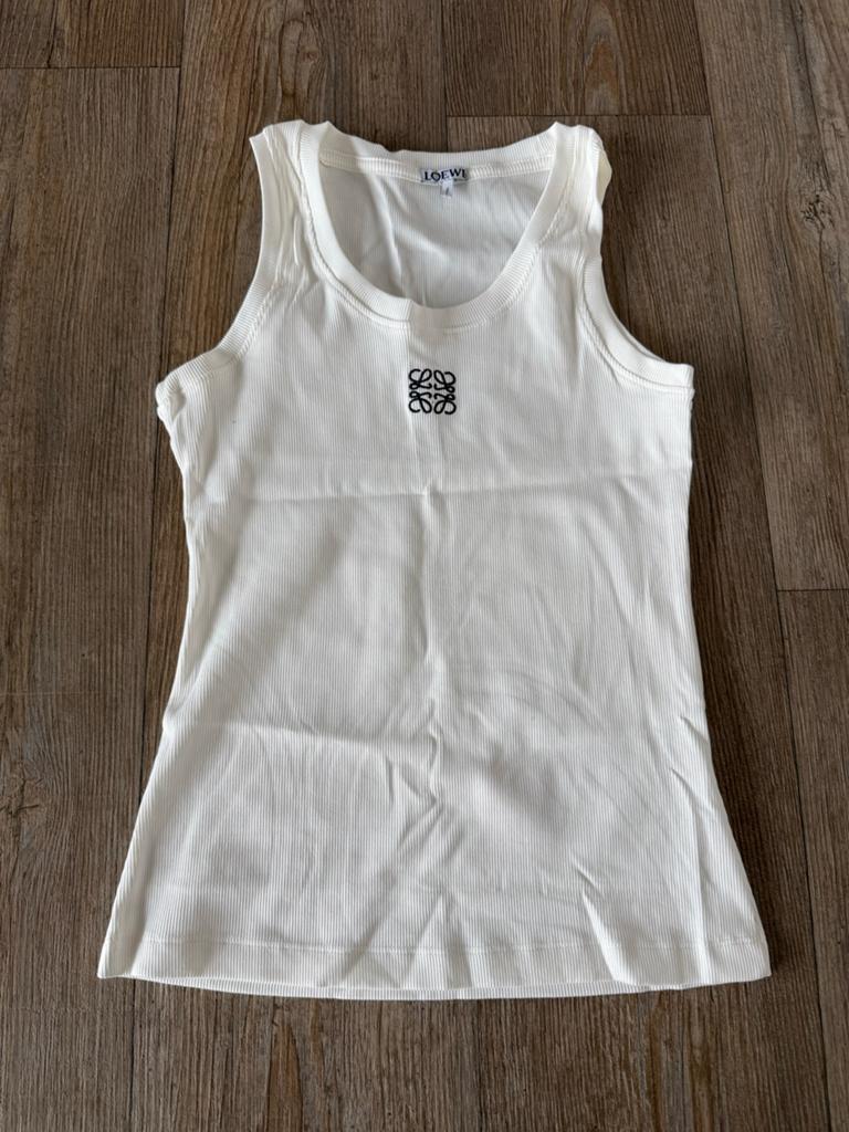 Loewe Top Maat M - Stijlvol en Comfortabel, Wit, Zo goed als nieuw, Zonder mouw, Ophalen