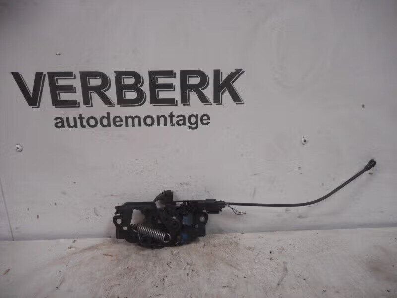 MOTORKAP SLOT Ford Focus (01-1970/-) (bm5a16700bg), Gebruikt, Ophalen of Verzenden, Henry-Ford-Straße 1 50735 Köln, DE, Ford-Werke GmbH