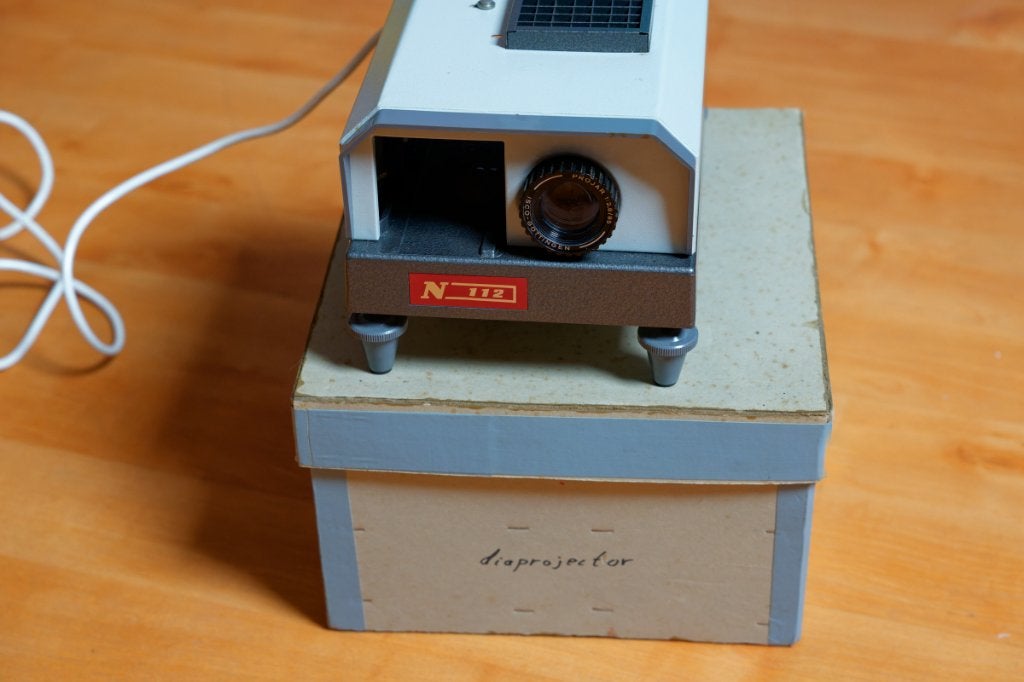 Diaprojector N112 met werkende lamp, Verzamelen, Ophalen of Verzenden, 1960 tot 1980, Projector