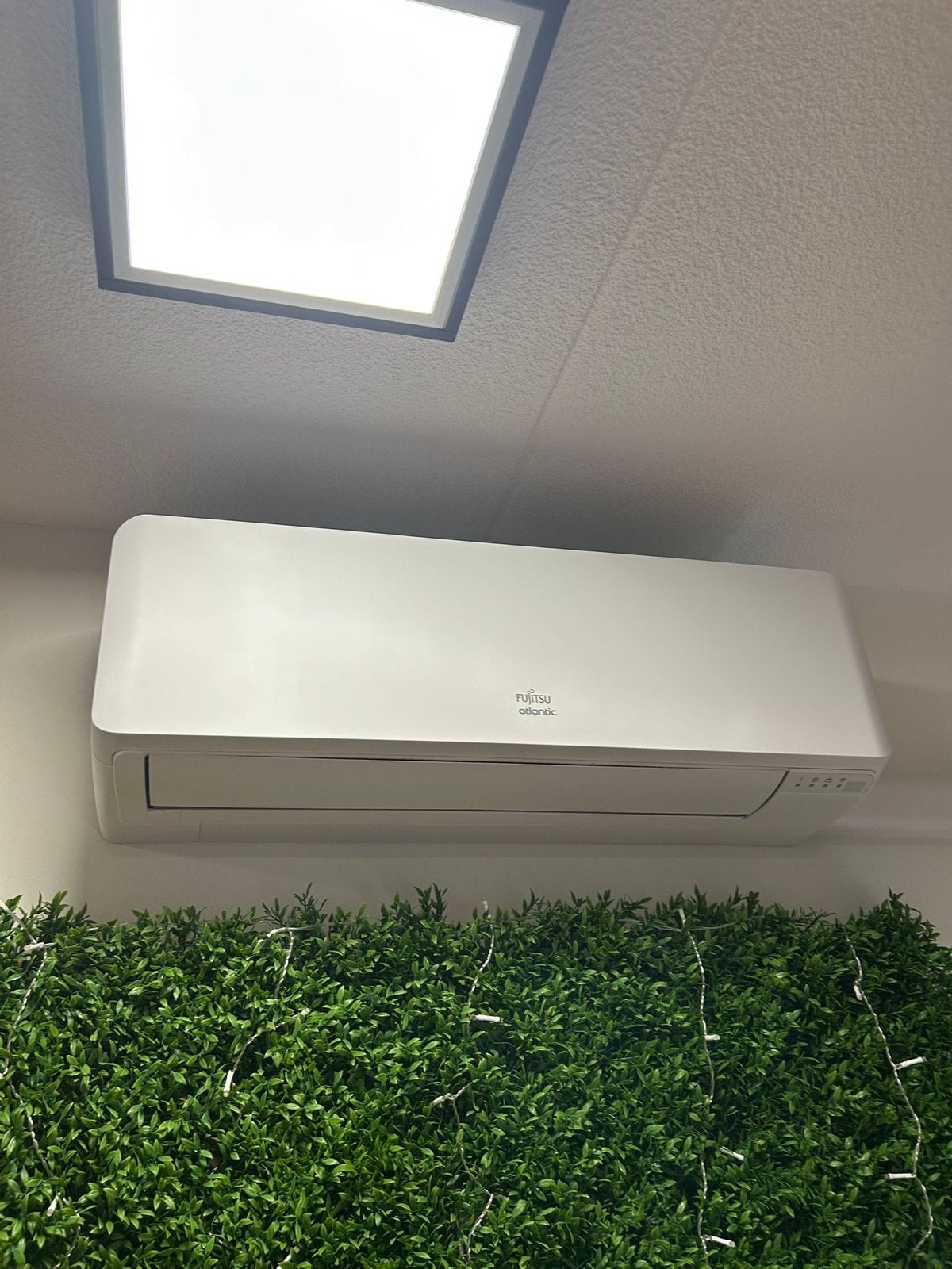 3 Fujitsu Atlantic Airco's - Zo goed als nieuw, 2 jaar oud, Ophalen, Minder dan 60 m³, 3 snelheden of meer, Zo goed als nieuw