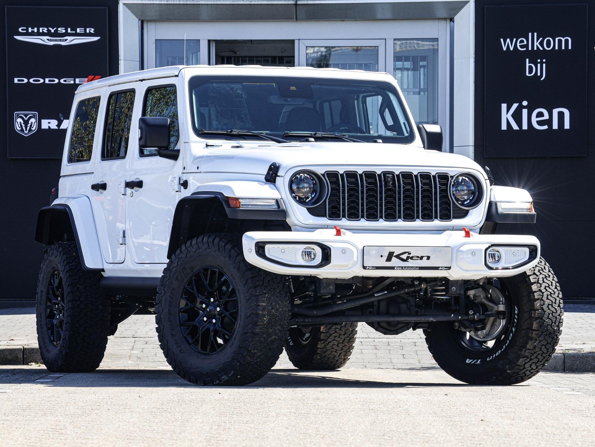 Jeep Wrangler Unlimited 4xe 380 Dominator | Liftkit 2.5 Rubi
