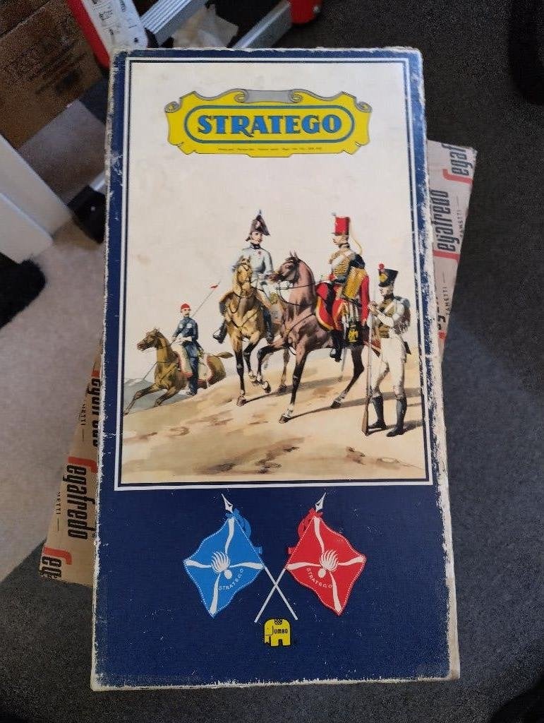 Stratego (2 edities), Een of twee spelers, Ophalen of Verzenden, Zo goed als nieuw, Jumbo