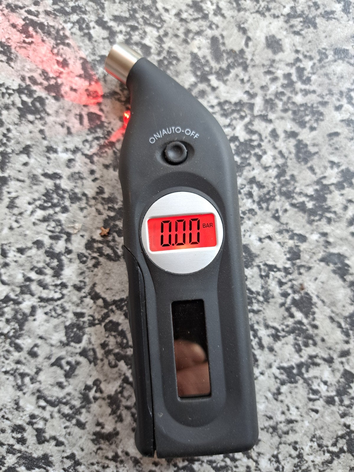 Digitale Bandenspanningsmeter met Profielmeter, Auto diversen, Ophalen of Verzenden