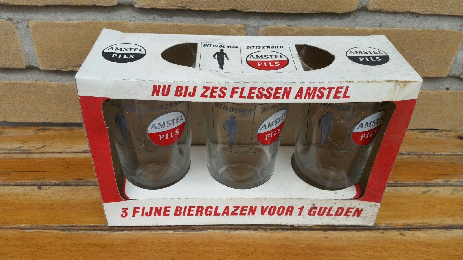 Vintage Amstel glazen in originele actieverpakking 1967, Verzamelen, Biermerken, Ophalen of Verzenden, Zo goed als nieuw, Glas of Glazen