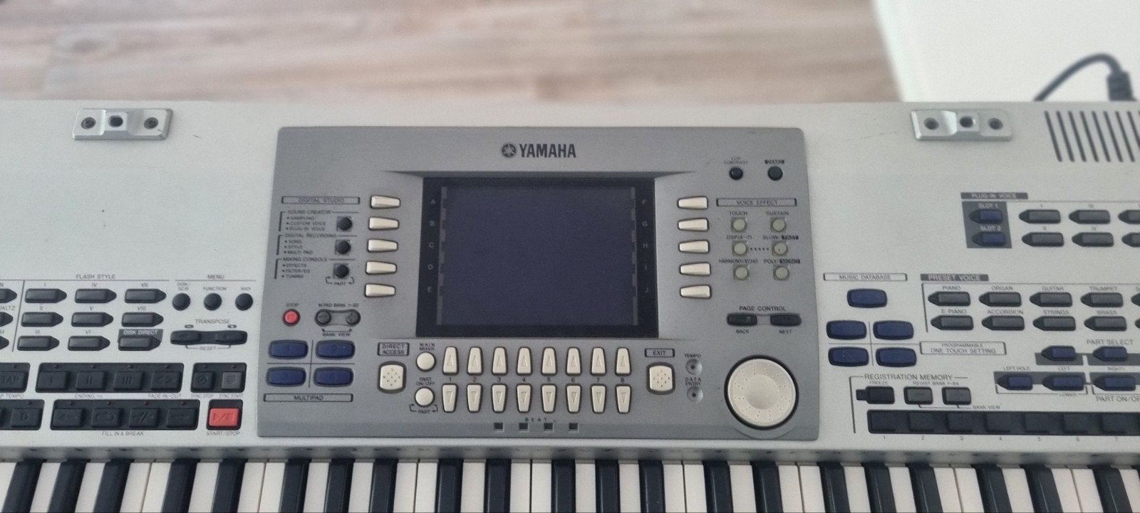 Yamaha 9000 Pro Keyboard met versterker en accessoires, Muziek en Instrumenten, Ophalen