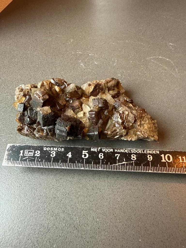 Prachtig Mineraal Stuk - 164 gram, Ophalen of Verzenden, Mineraal