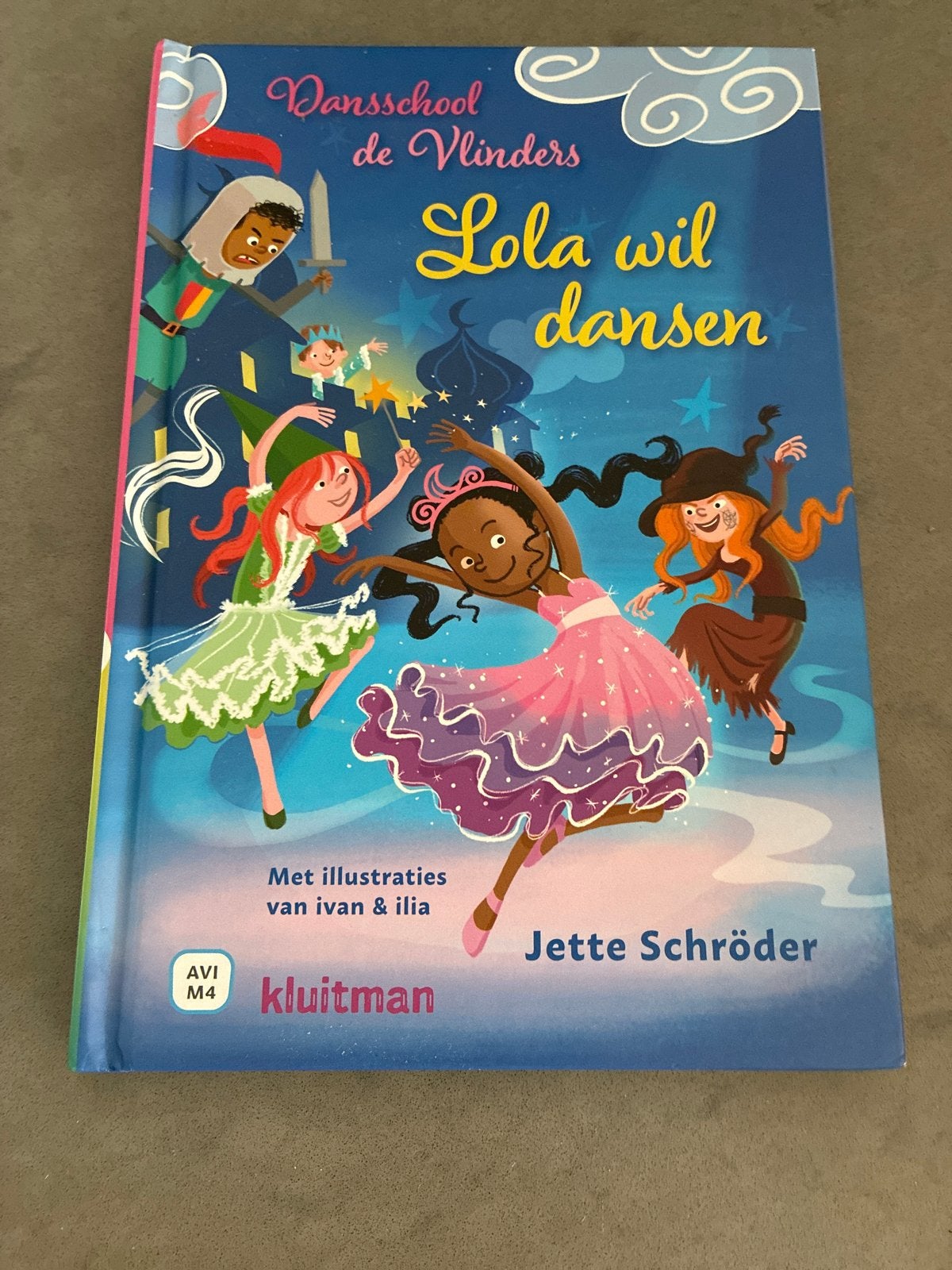 Dansschool de Vlinders - Lola wil dansen (Jette Schröder), Gelezen, 5 of 6 jaar, Fictie algemeen, Meisje