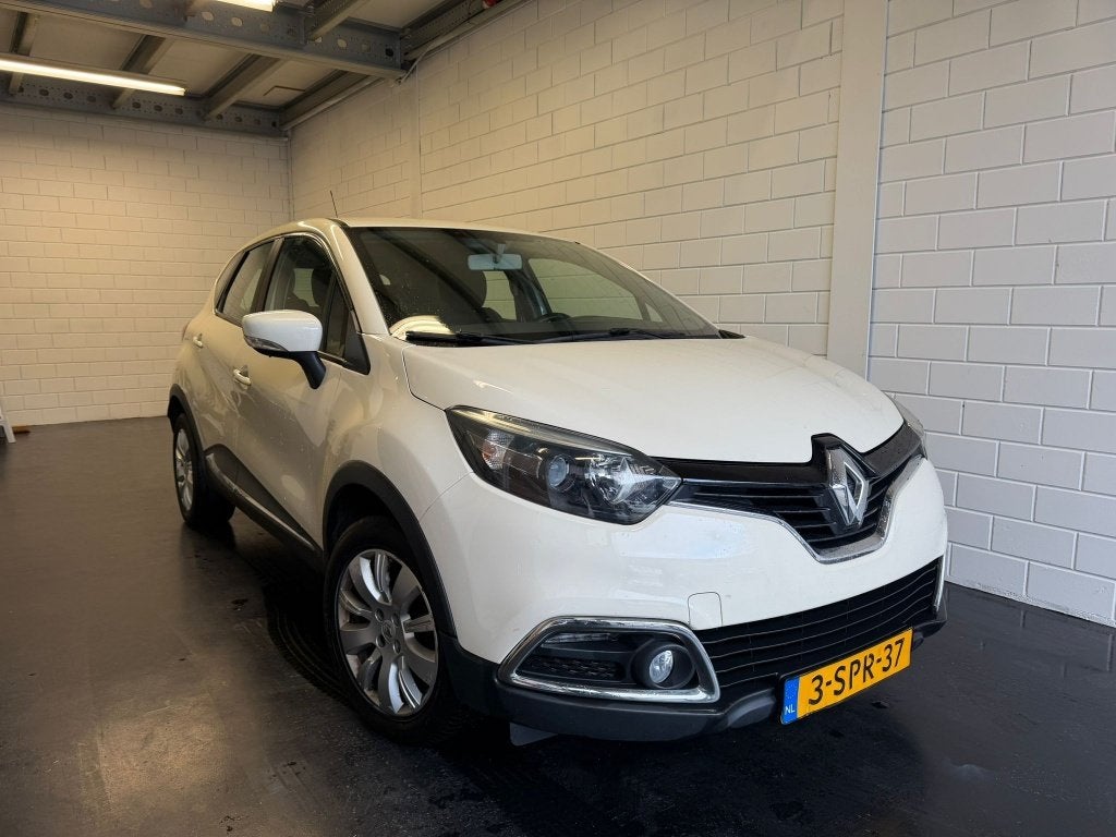 Zeer Nette & Ruime Renault Captur 0.9 TCe Expression (2013), Auto's, Renault, Voorwielaandrijving, Stof, Bruin, 49 €/maand