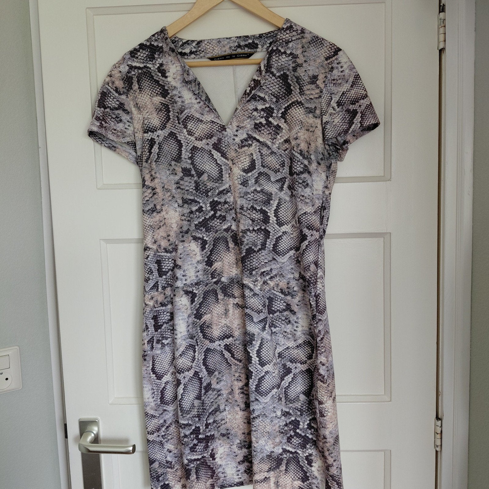 Jurkje met slangenprint creme de la creme maat s, Kleding | Dames, Jurken, Meerkleurig, Creme de la creme, Ophalen of Verzenden