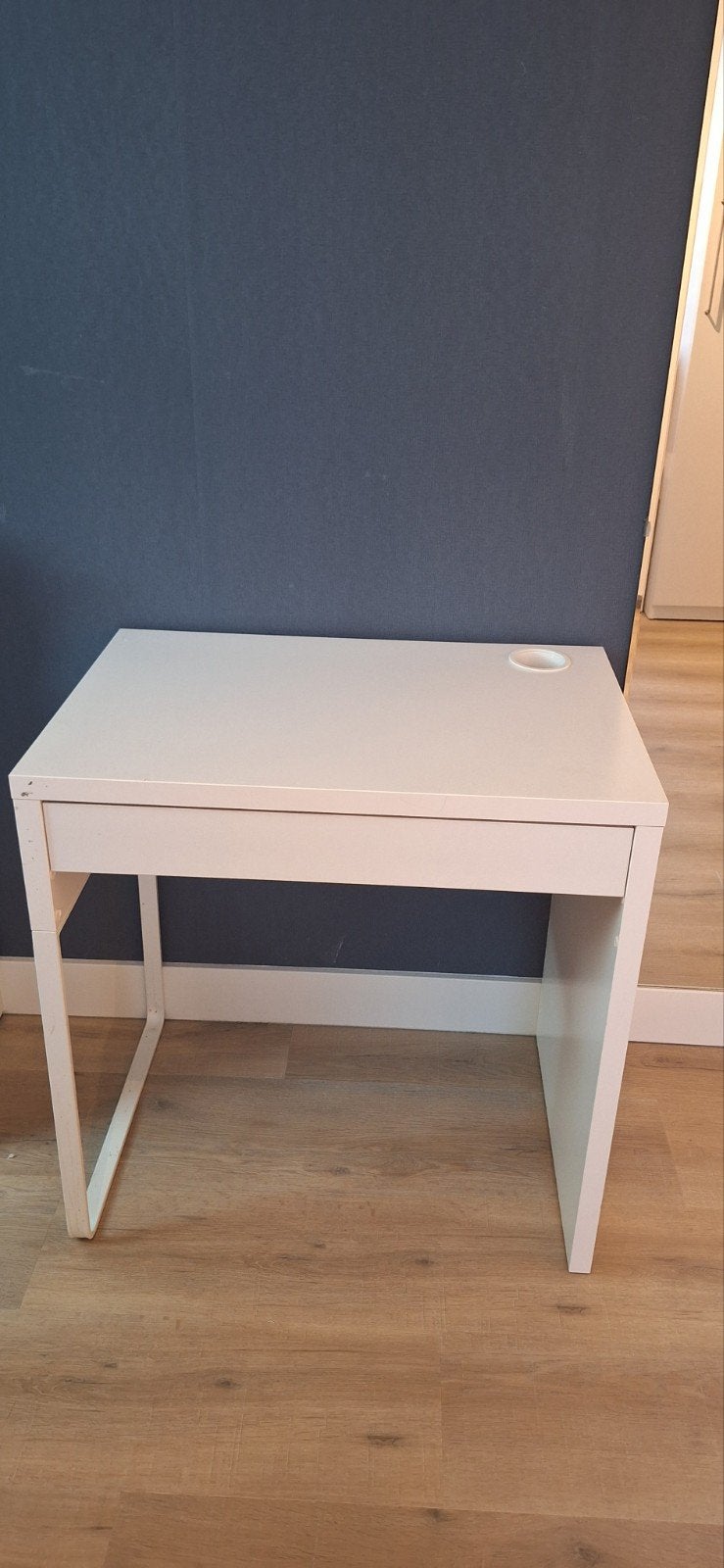 IKEA Micke Bureau - Wit met lade en kabelgoot, Ophalen