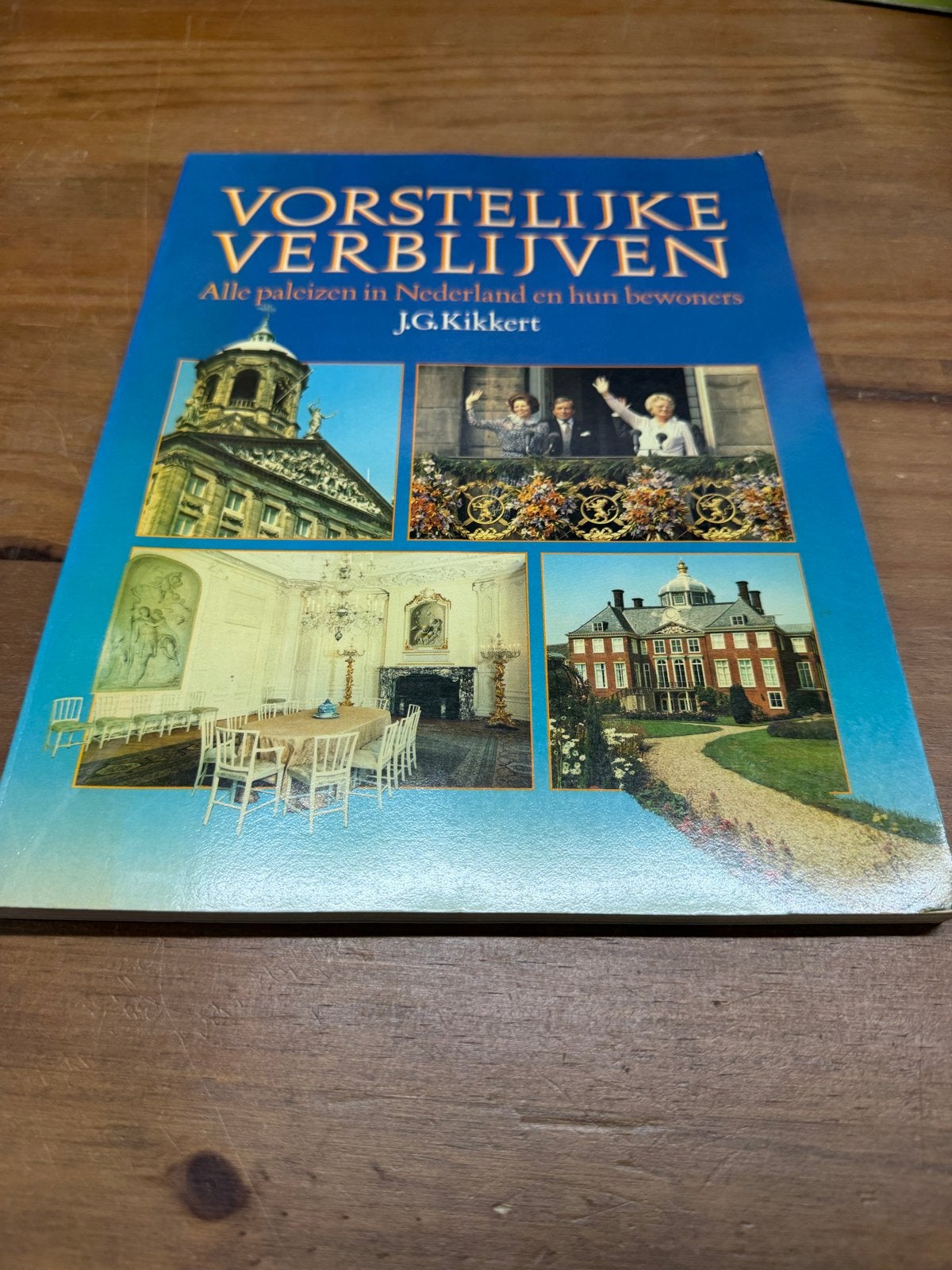 Vorstelijke Verblijven: Paleizen in Nederland en Bewoners, Ophalen of Verzenden, Zo goed als nieuw, Nederland, Tijdschrift of Boek