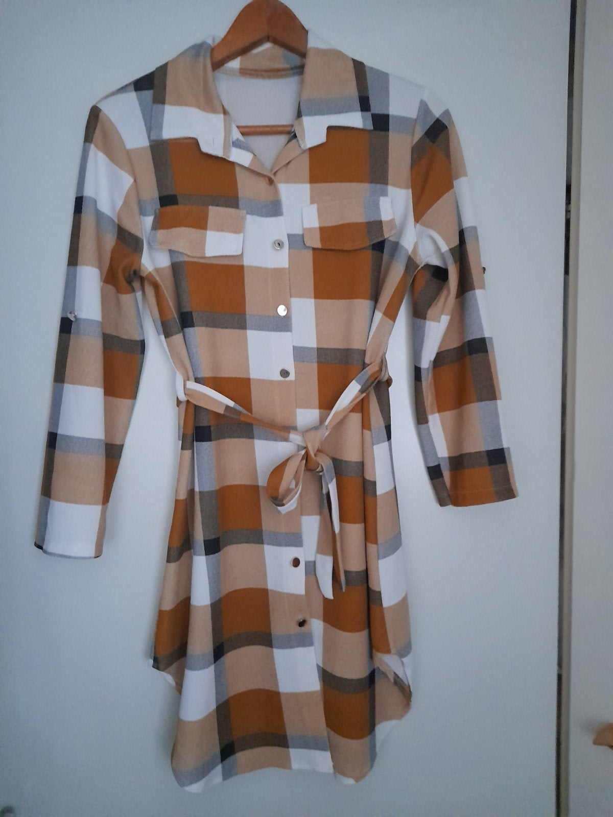 Geruite dames jurk bruin mt M, Kleding | Dames, Maat 38/40 (M), H&M, Bruin, Ophalen of Verzenden